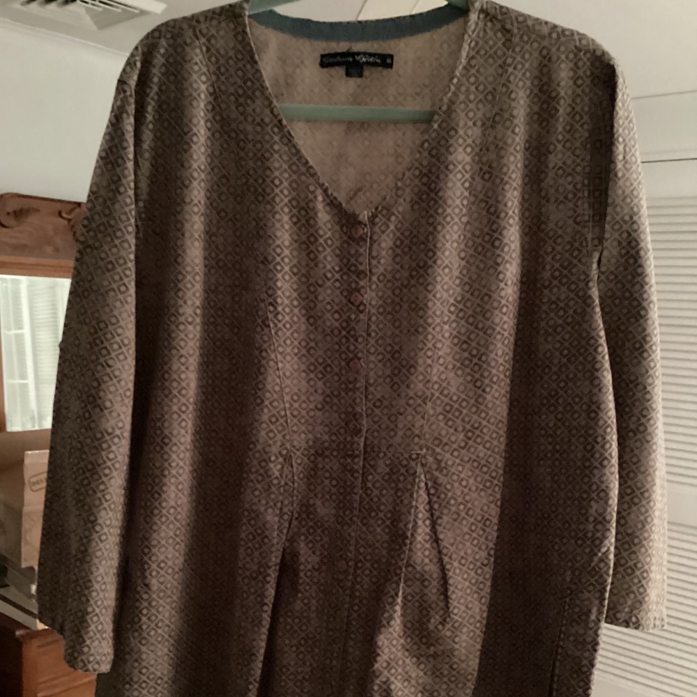 Gudrun Sjoden Xl dresses, one in brown and one charcoal geometric prints